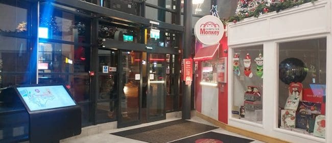Interactive Way Finder Screens for shopping centers